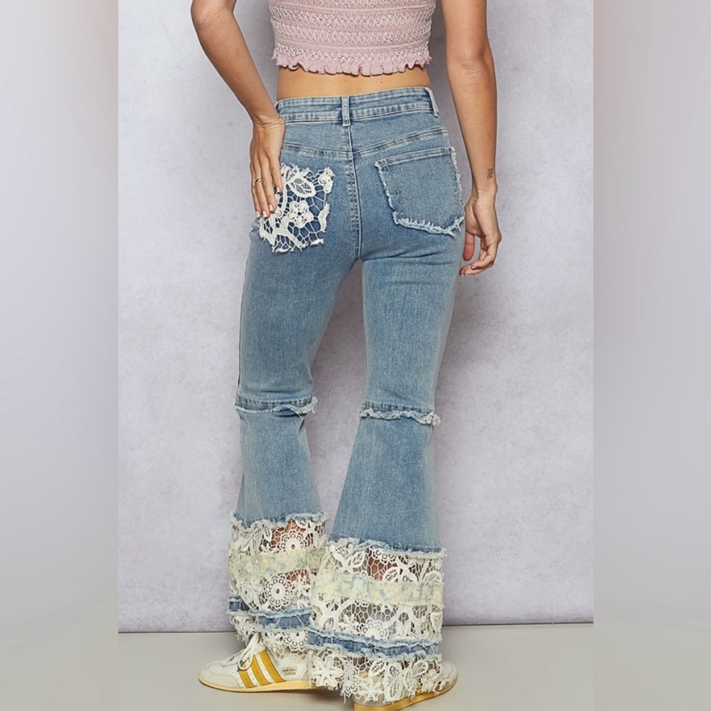 POL Boho Light Blue flare jeans with cute lace-NWOT - Picture 2 of 8
